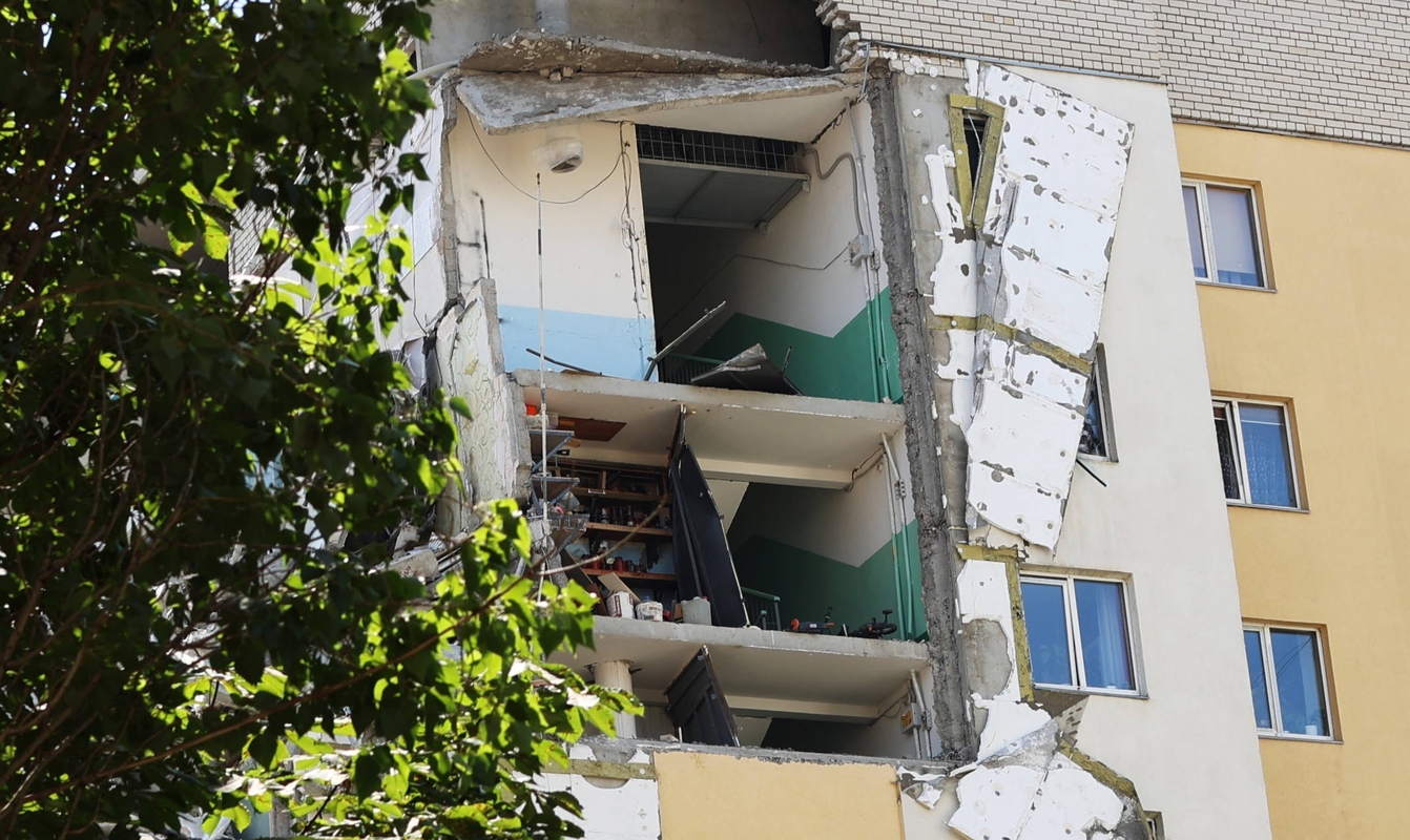 Daugiabutyje Vakarų Rusijoje – sprogimas: žuvo šeši žmonės, dar keturi dingę