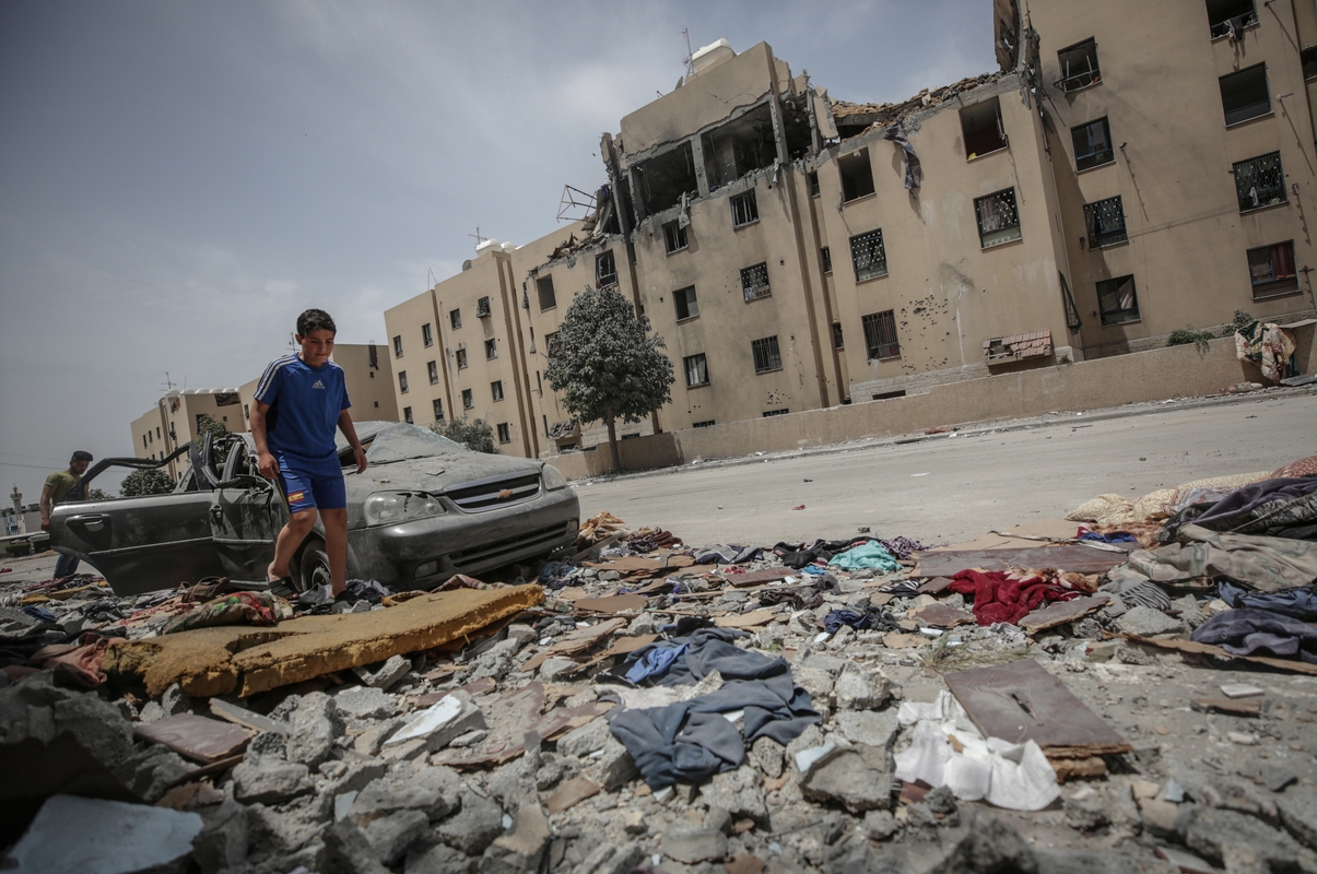 Ligoninės pareigūnai: 59 palestiniečiai Gazos Ruože žuvo nuo Izraelio ugnies