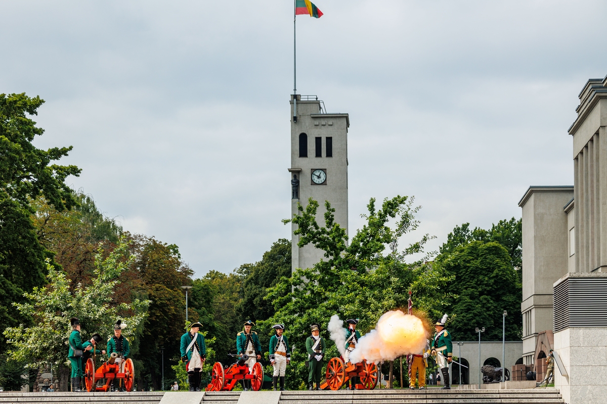 Sausumos pajėgų vado pasikeitimo ceremonija Kaune 