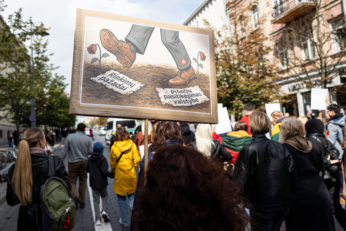 Protesto „Gėdos diena“ eisena
