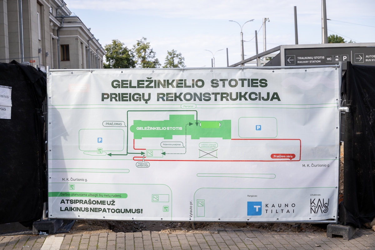 Istorinio šviestuvo kelionė