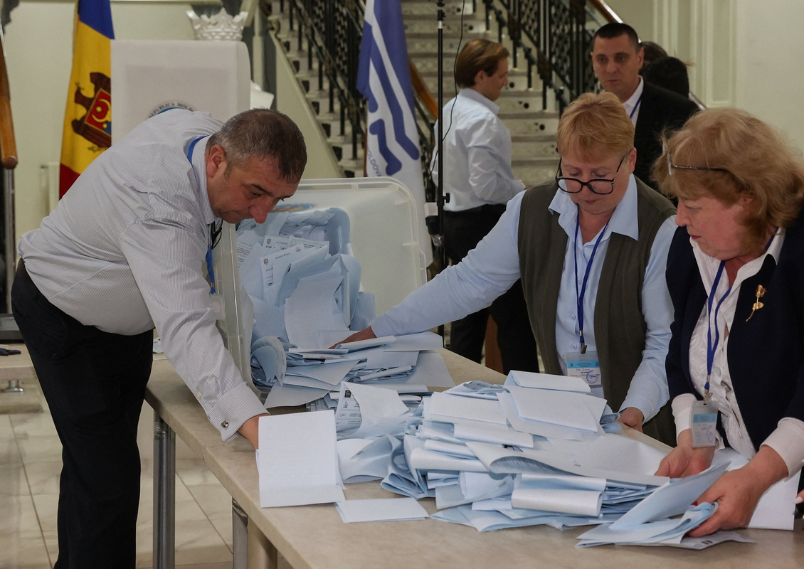 Moldovos parlamento rinkimus laimėjo valdančioji proeuropietiška partija