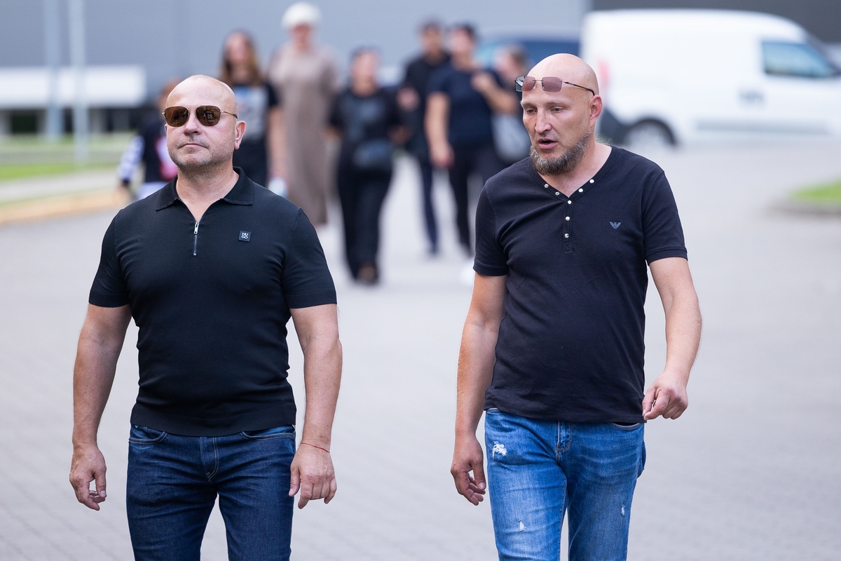 Atsisveikinimas su ledo ritulio legenda Mindaugu Kieru 