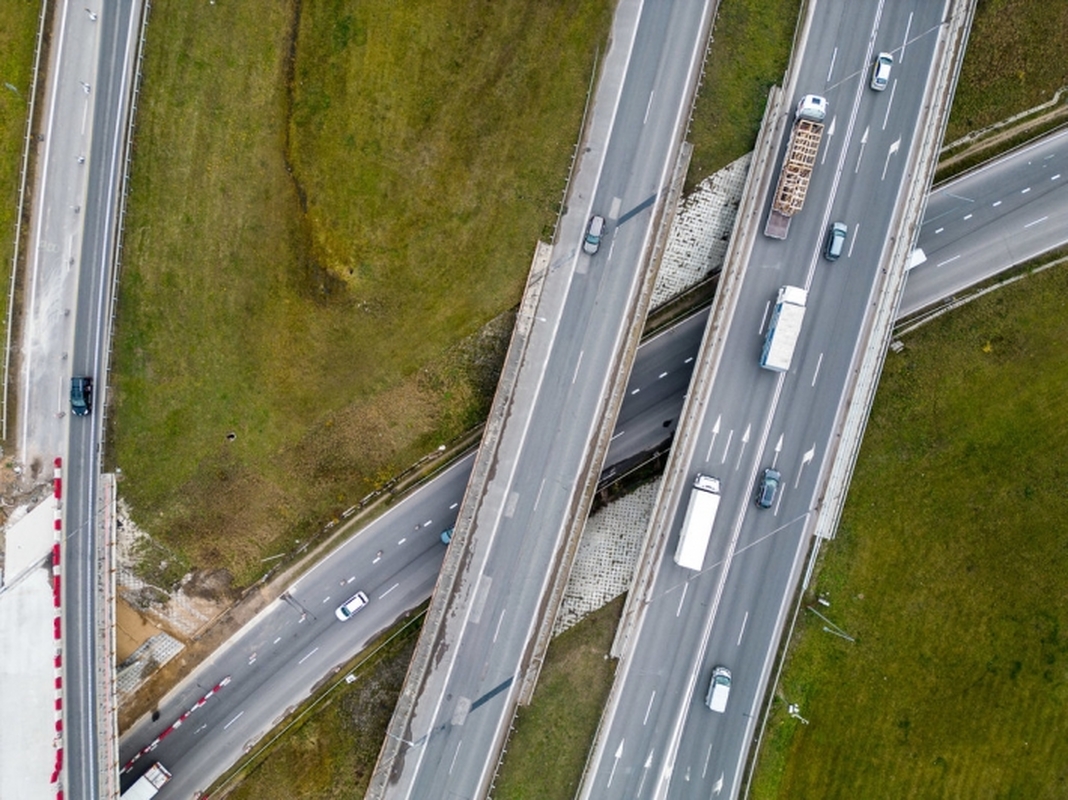 Trečiadienį automagistralėje tarp Vilniaus ir Klaipėdos įvedami eismo ribojimai
