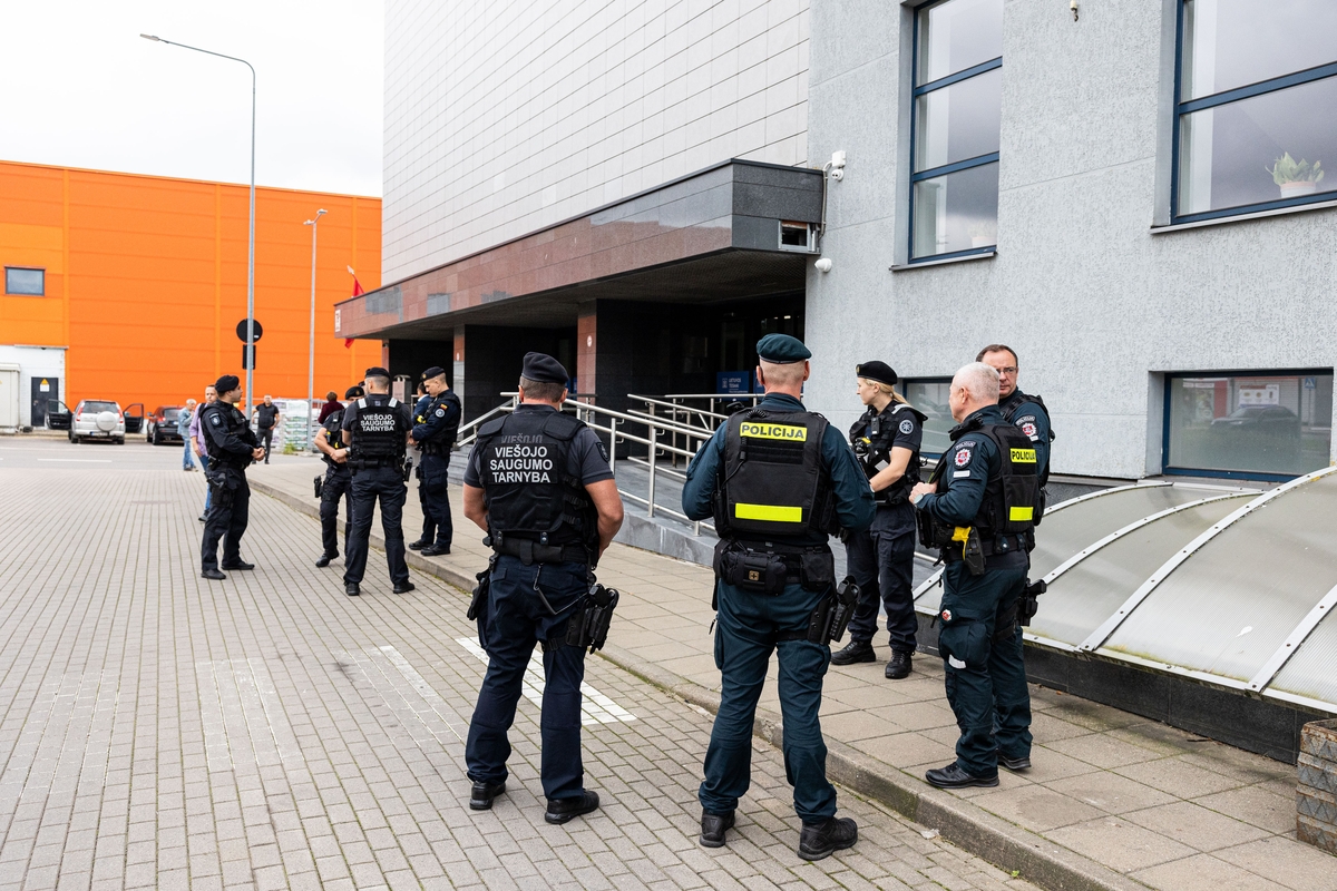 Nuosprendžio paskelbimas riaušių prie Seimo byloje