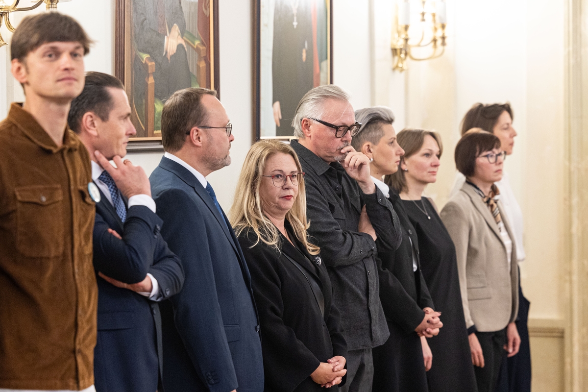 Gitanas Nausėda susitiko su kultūros bendruomenės atstovais