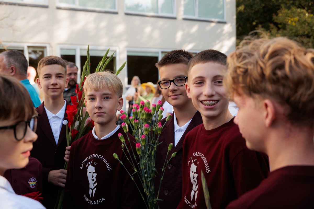 Rugsėjo 1-oji Kauno Kazio Griniaus progimnazijoje