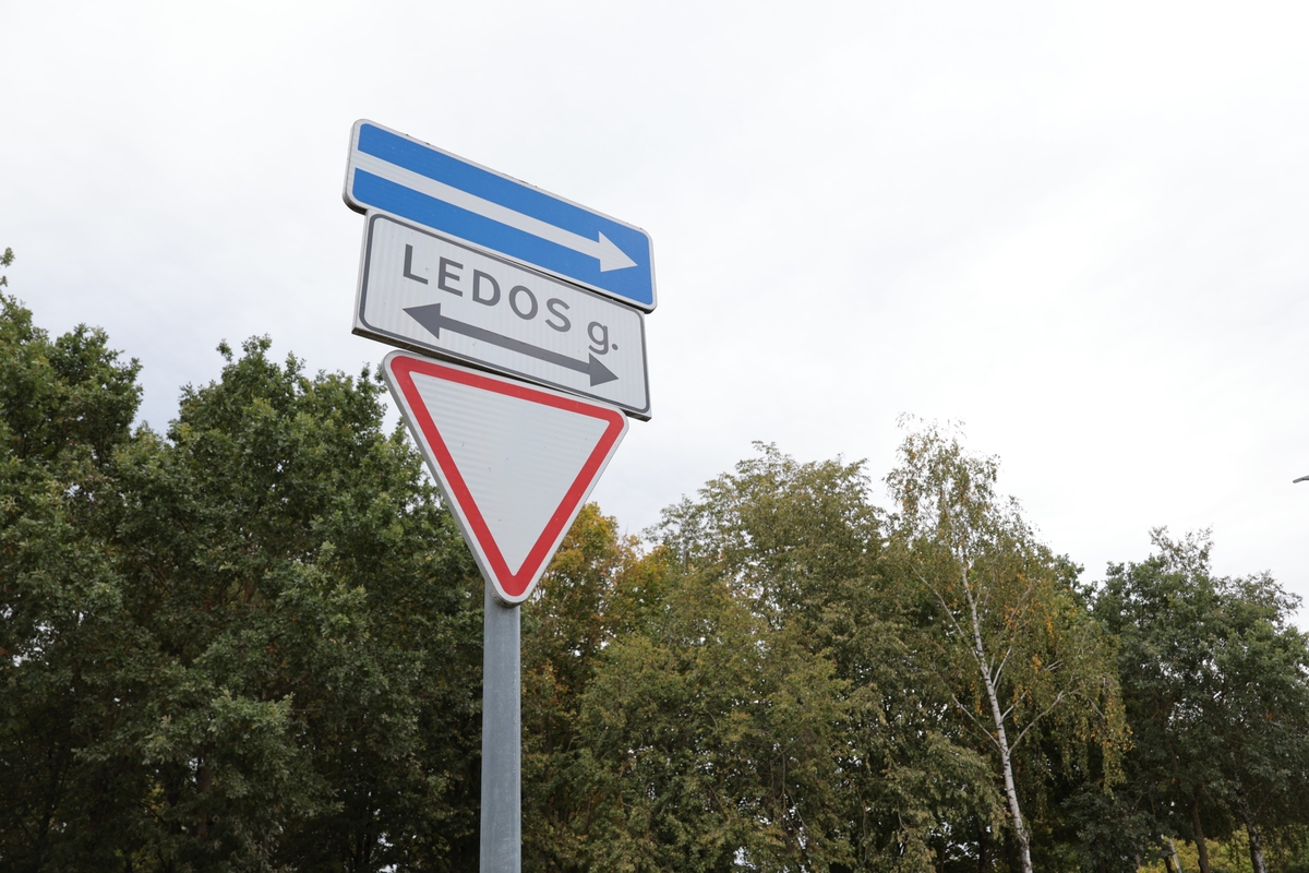 Užliedžiuose – neblaivaus policininko šou