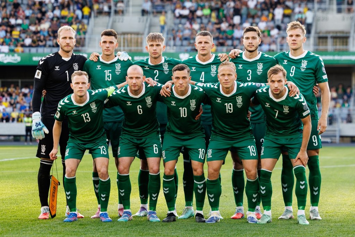 Lietuvos futbolo rinktinė nuo pralaimėjimo išsigelbėjo tik pačioje rungtynių pabaigoje