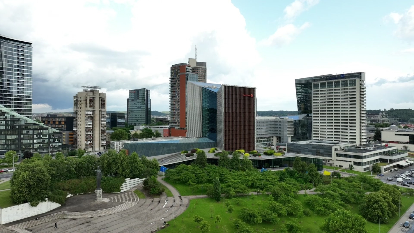 Į Lietuvą žengia naujas bankas  