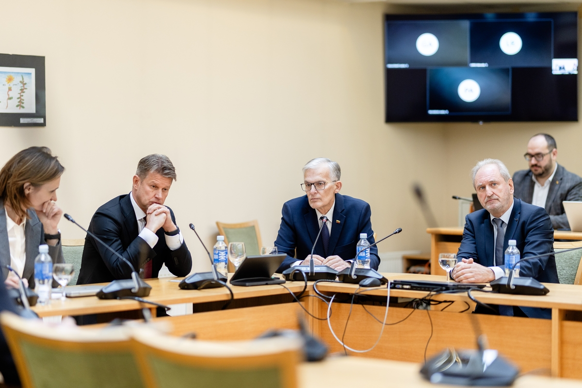 Susitikimas su kandidatais į Konstitucinio Teismo teisėjus