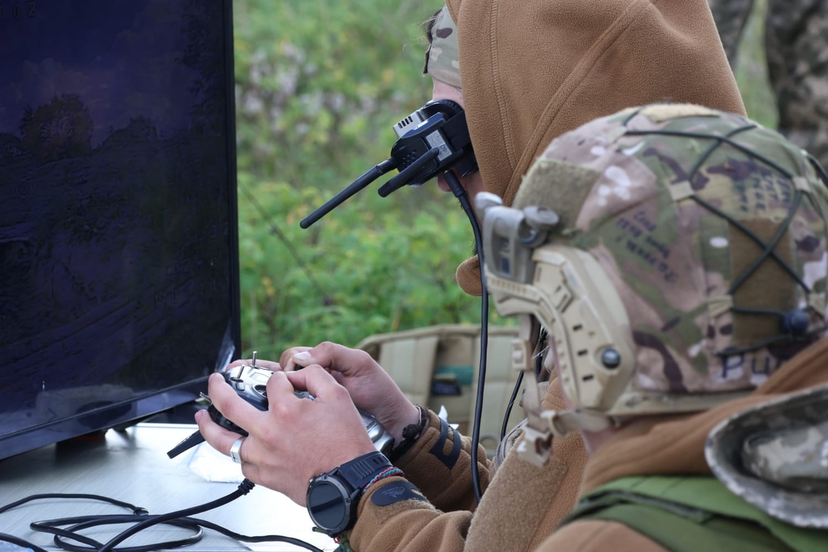 Ukraina į Daniją siunčia kovos su dronais komandą