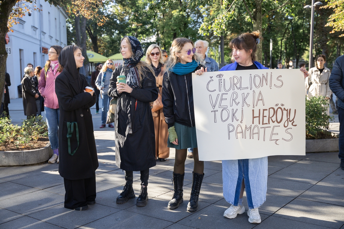 Protesto akcija Kaune prieš I. Adomavičiaus paskyrimą kultūros ministru