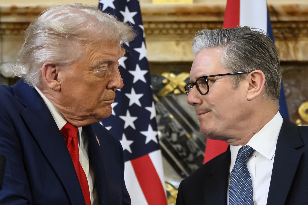 Britų premjeras neigė Trumpo teiginius dėl šariato teisės