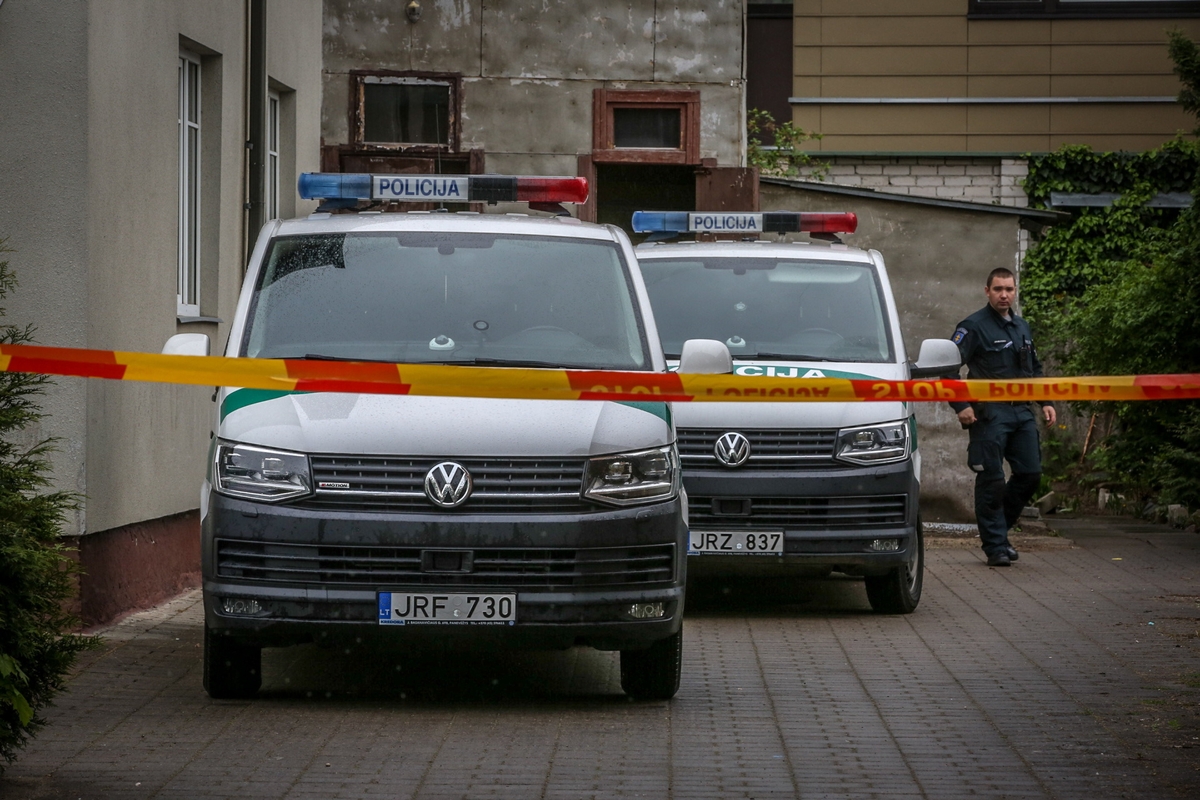 Rokiškio rajone – žmogžudystė: sulaikytas girtas įtariamasis