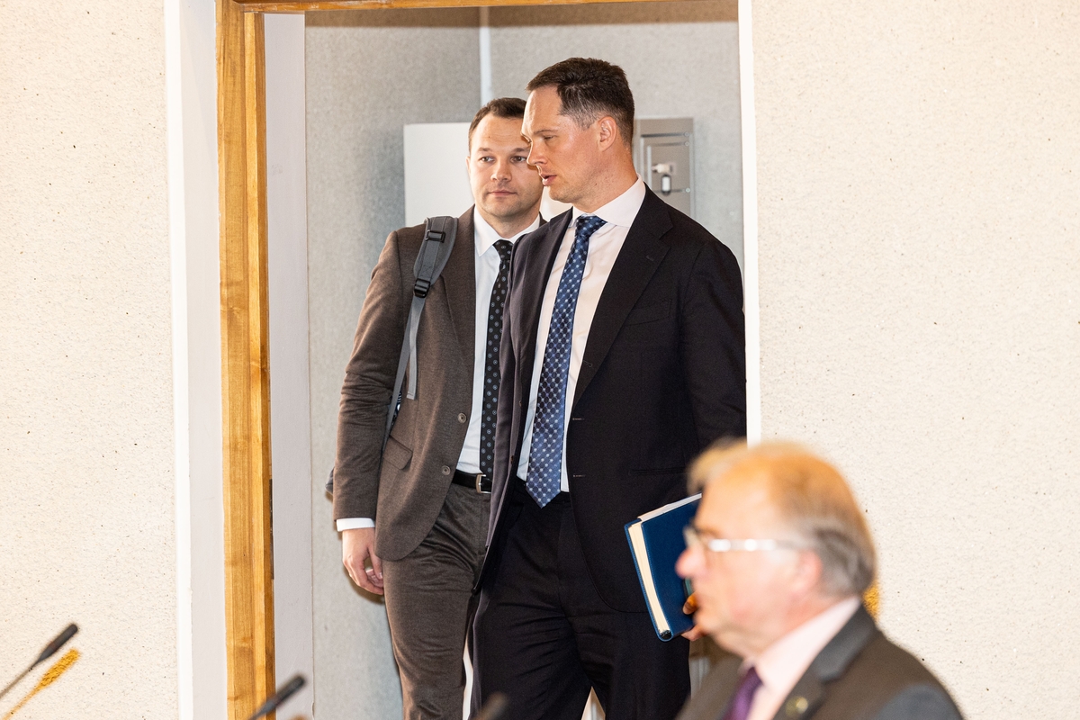 Naujosios sudėties Vyriausybė susirinko į pirmąjį posėdį
