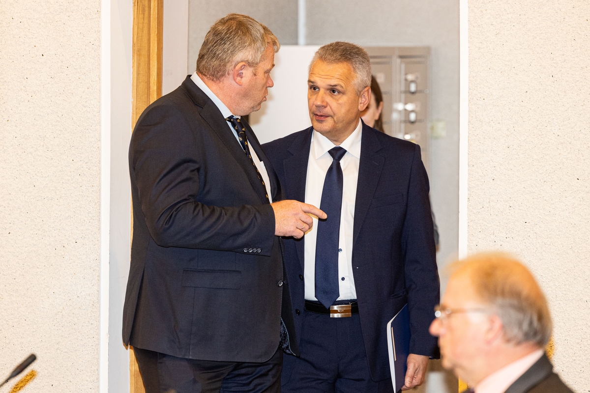 Naujosios sudėties Vyriausybė susirinko į pirmąjį posėdį
