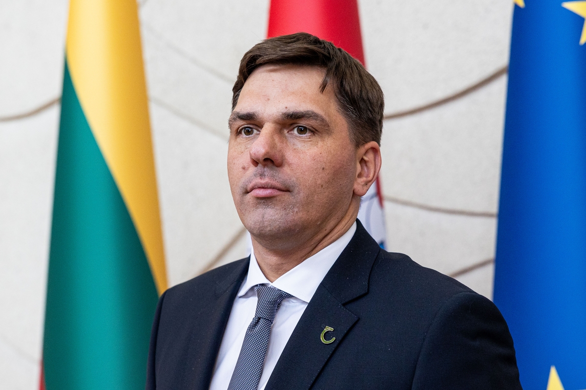 Naujosios sudėties Vyriausybė susirinko į pirmąjį posėdį