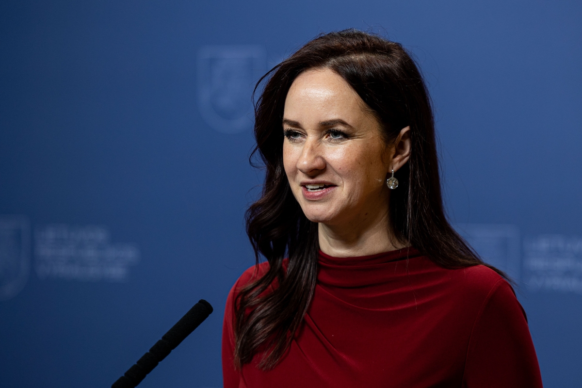 Naujosios sudėties Vyriausybė susirinko į pirmąjį posėdį