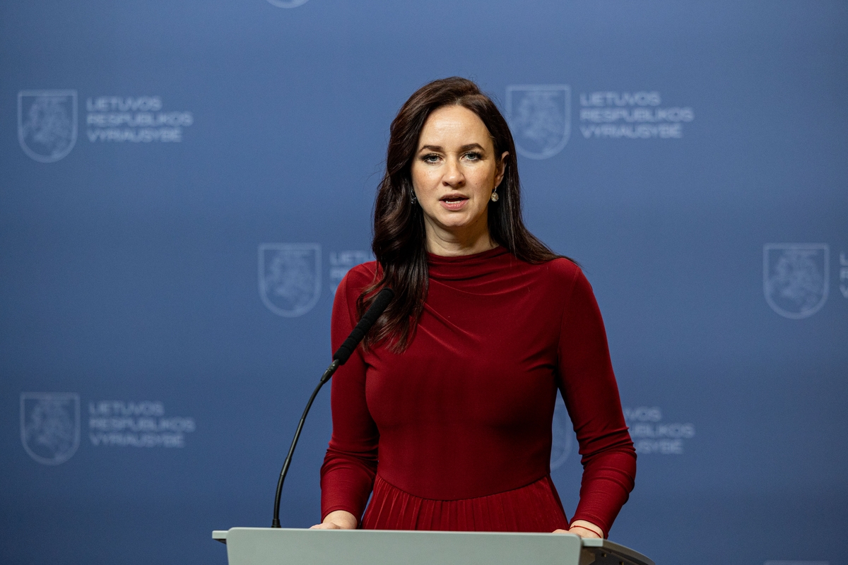 Naujosios sudėties Vyriausybė susirinko į pirmąjį posėdį