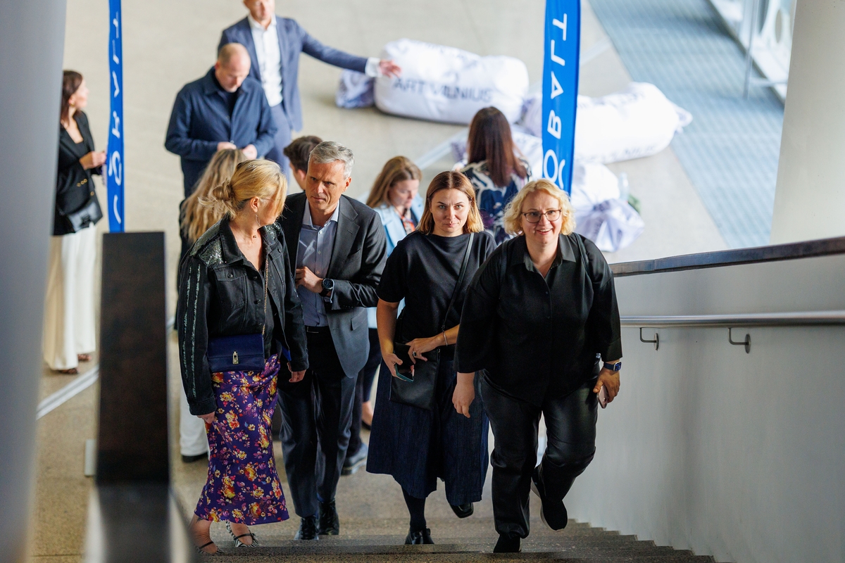 16-oji tarptautinė šiuolaikinio meno mugė „ArtVilnius'25”