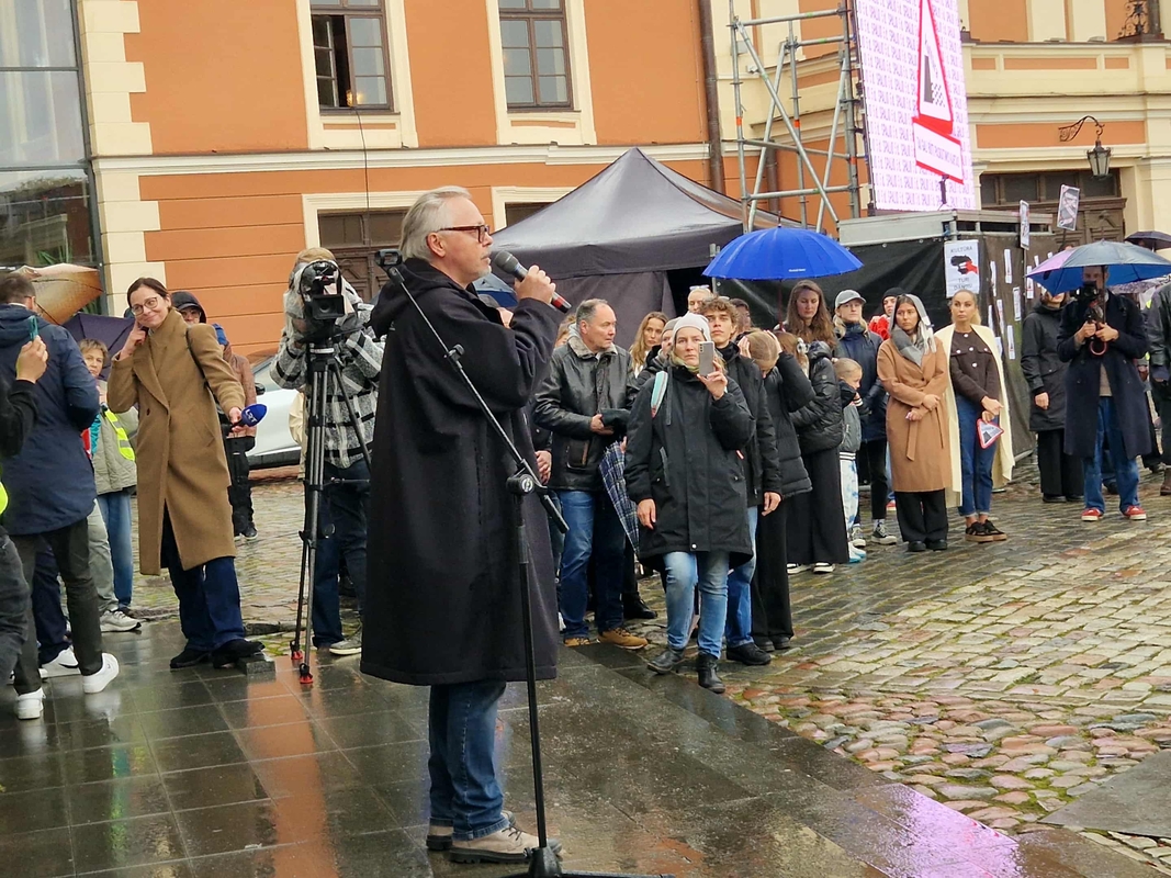 Teatro aikštėje – įspėjamasis streikas „Tai gali būti paskutinis kartas“