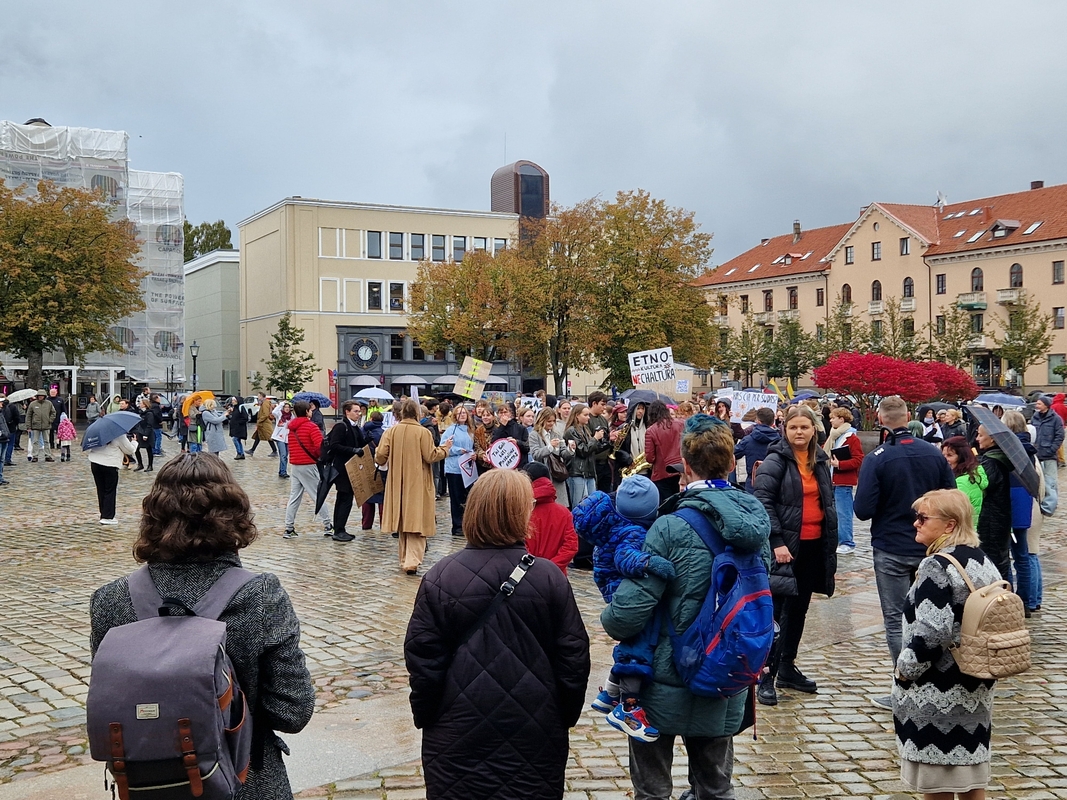 Teatro aikštėje – įspėjamasis streikas „Tai gali būti paskutinis kartas“