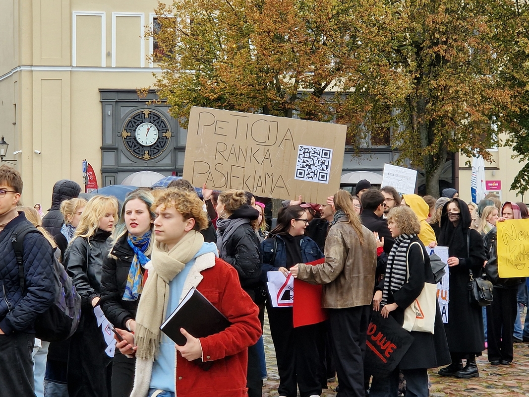 Teatro aikštėje – įspėjamasis streikas „Tai gali būti paskutinis kartas“