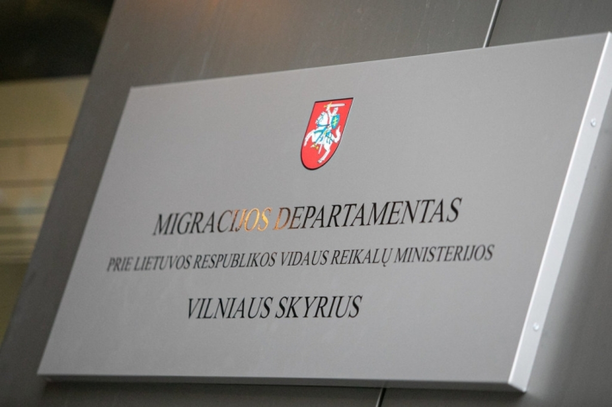 Grėsme saugumui pripažintas tadžikas neišsiunčiamas iš Lietuvos, jo laisvė nevaržoma 