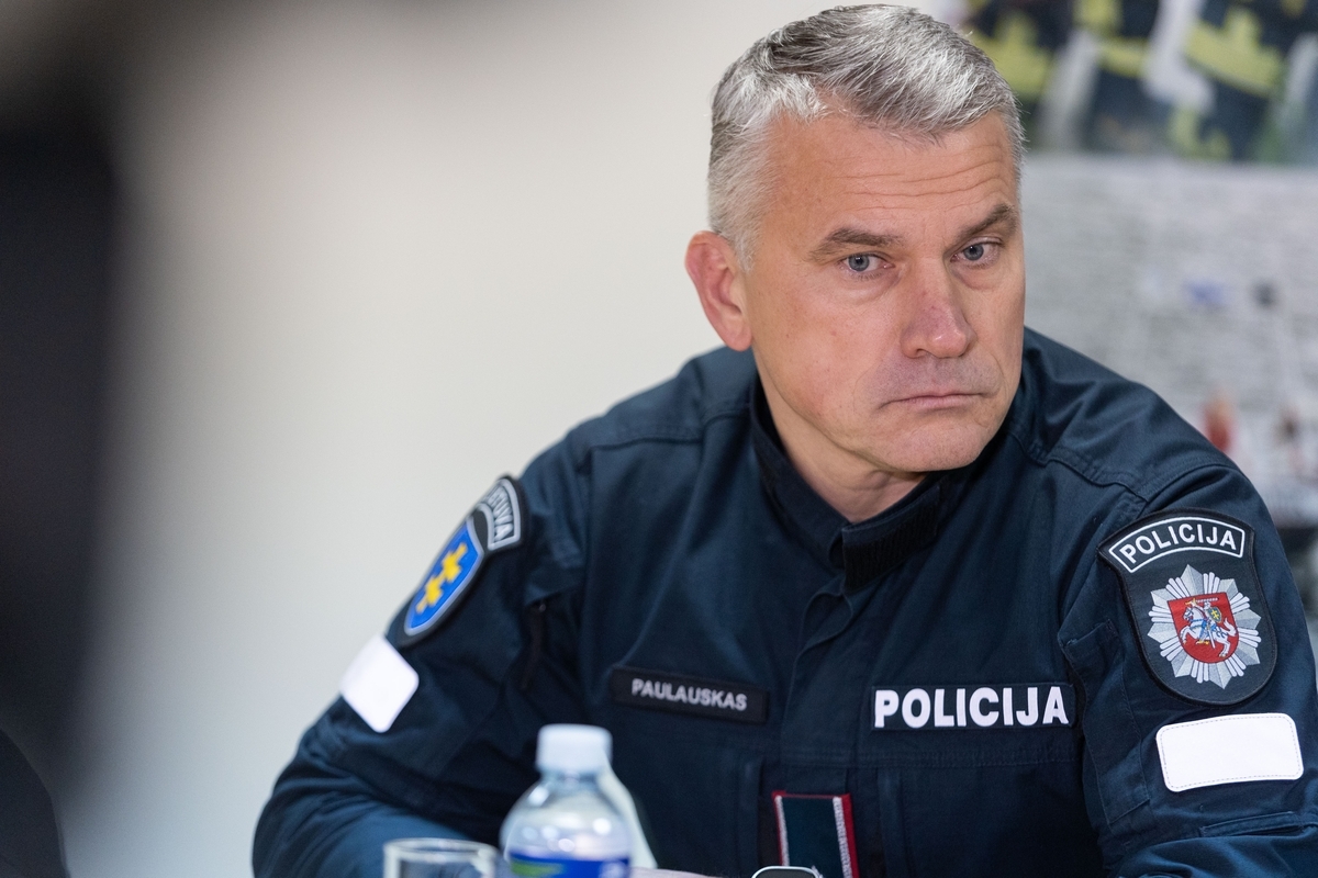 Generalinis komisaras: negalime išeiti į gatves – įstatymai mums to neleidžia