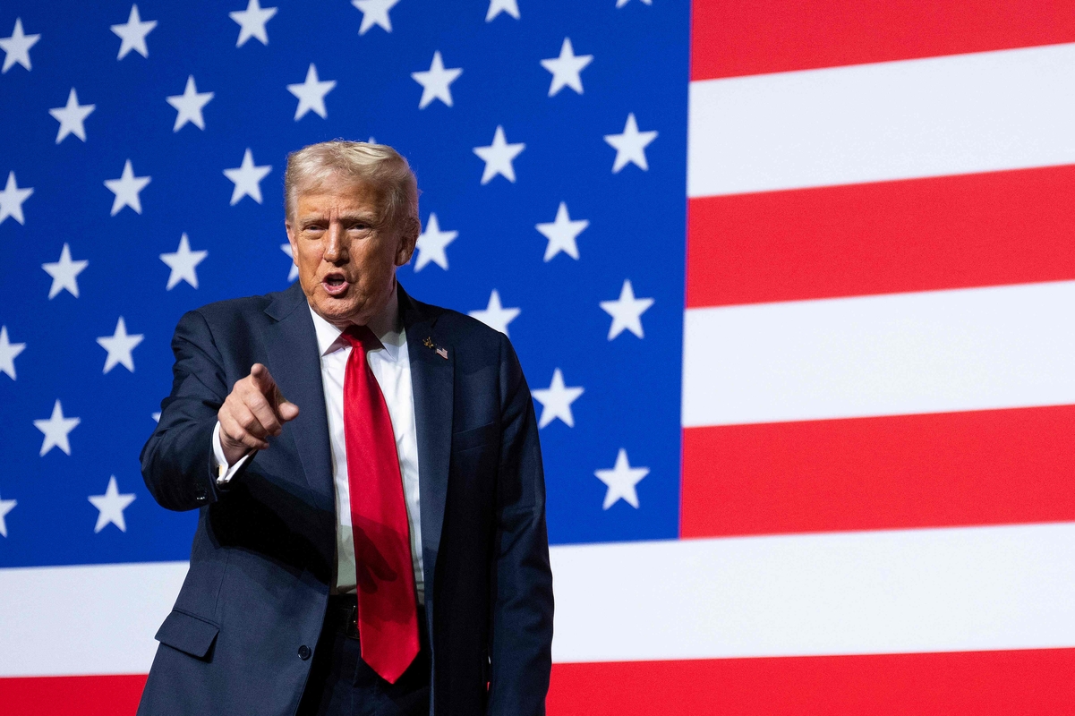 Trumpas kariškiams: šaliai gresia „karas iš vidaus“