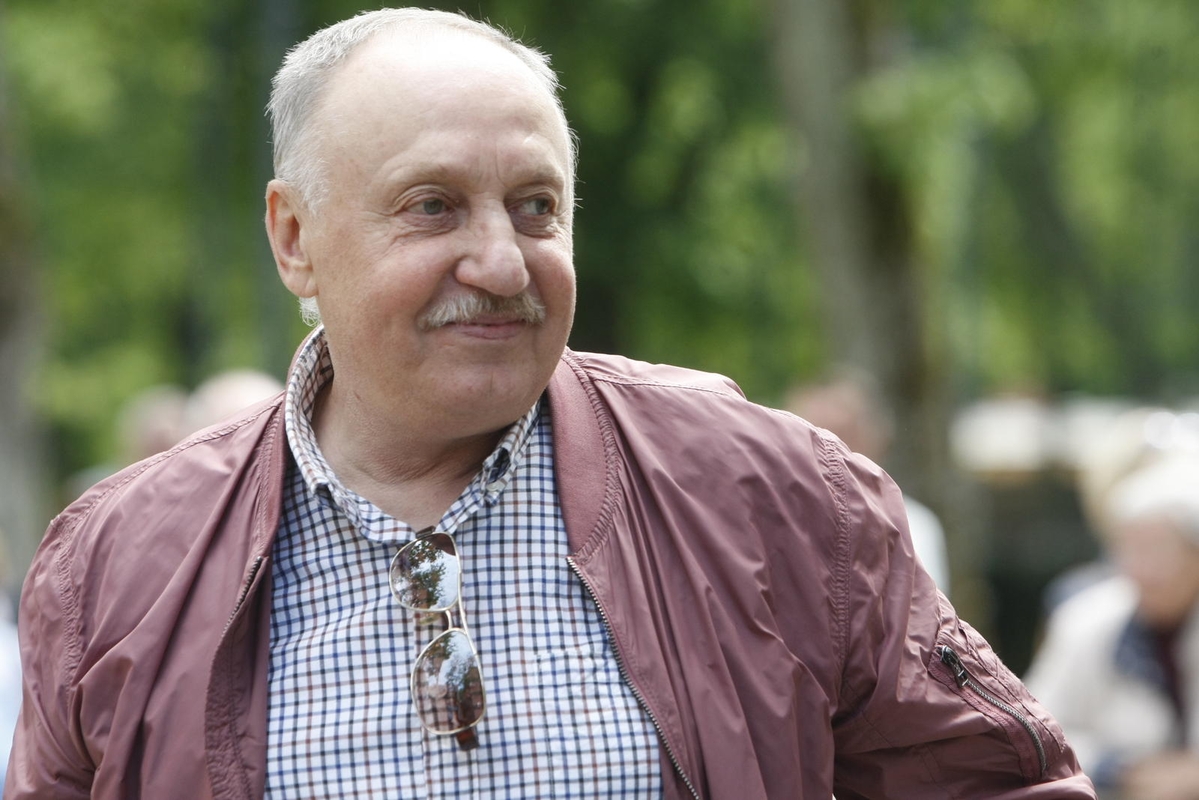 Stasio Povilaičio parašo atidengimas Palangoje