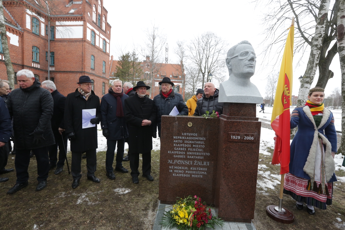  Alfonsui Žaliui biusto atidengimo ceremonija