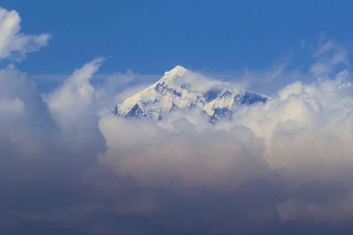 Kopdamas į Everestą mirė pirmasis šiais metais alpinistas