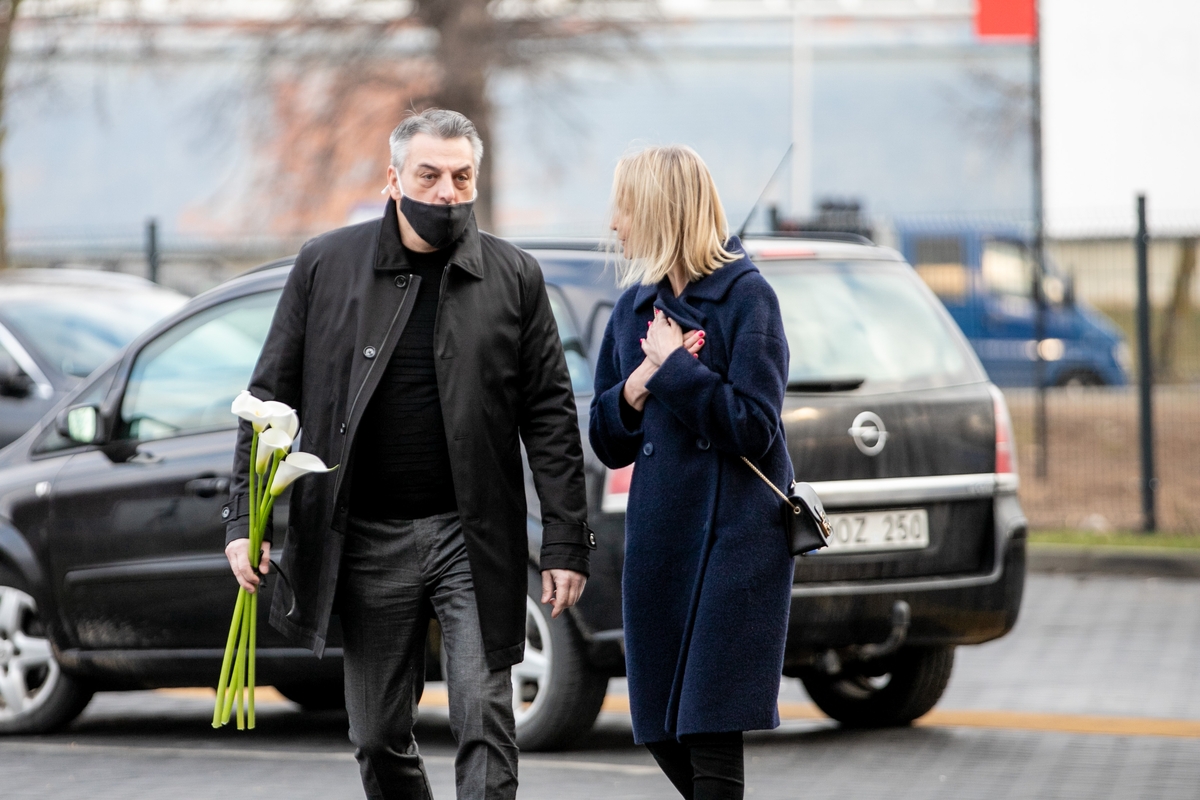 Kaune atsisveikinama su anapilin iškeliavusiu J. Mačiuliu