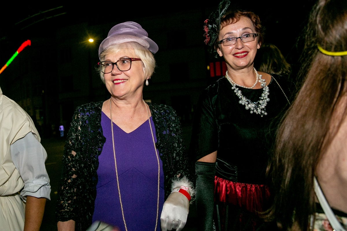 Kopimas į Parodos kalną Fluxus stiliumi