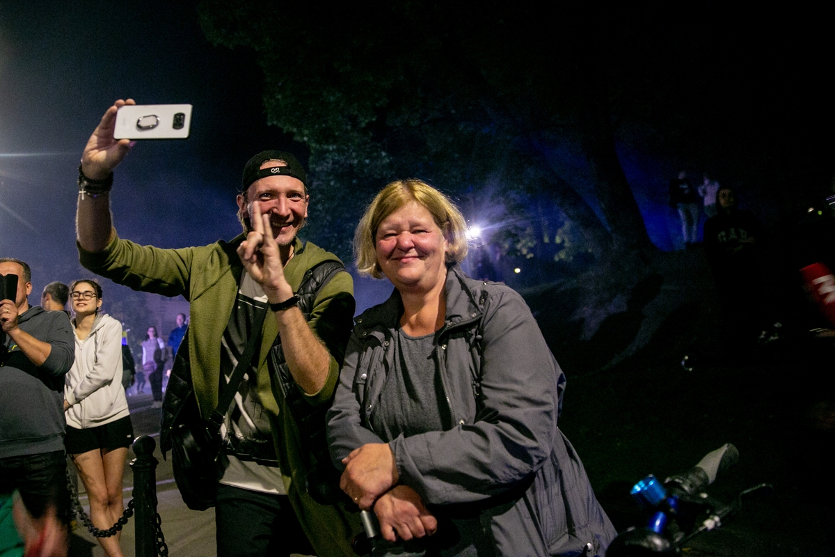 Kopimas į Parodos kalną Fluxus stiliumi