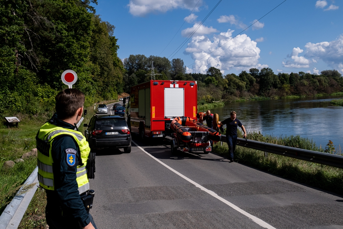  Vilniuje, Neryje, gelbėtojams nepavyko išgelbėti dviejų mažylių