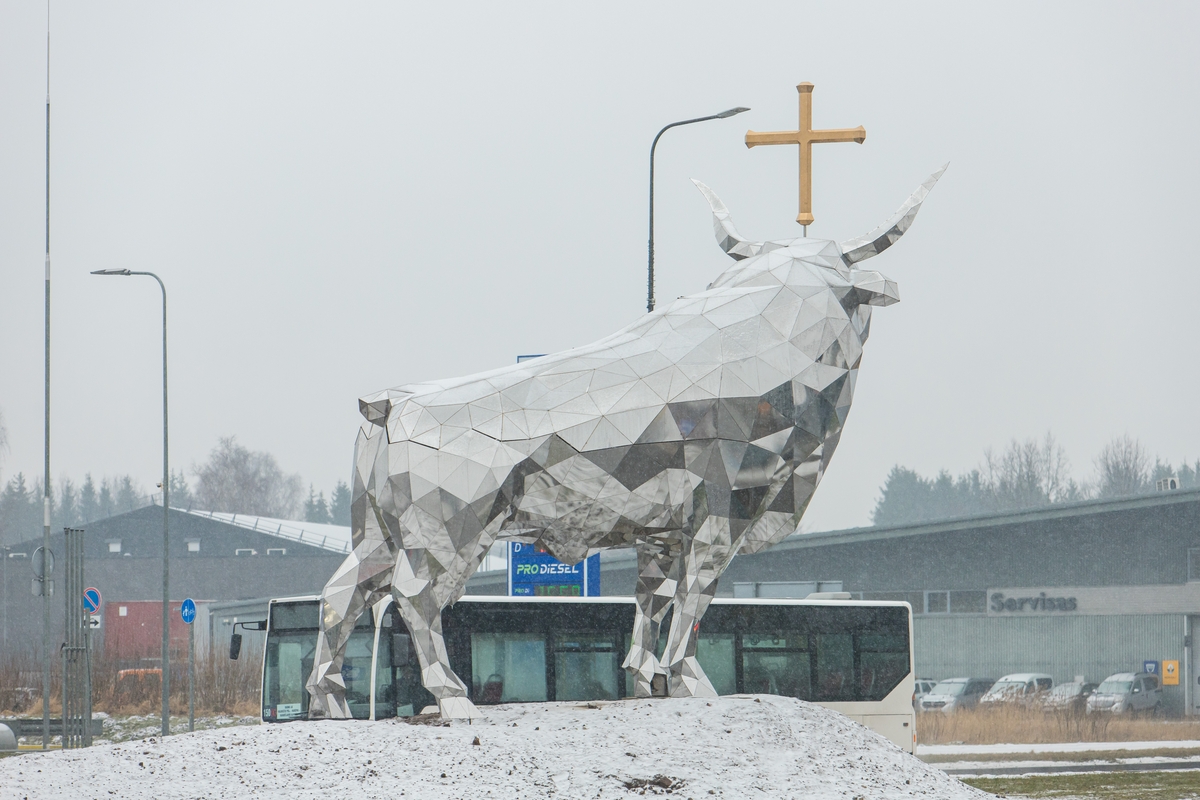 Ties Muravos sankryža pastatytas Tauras