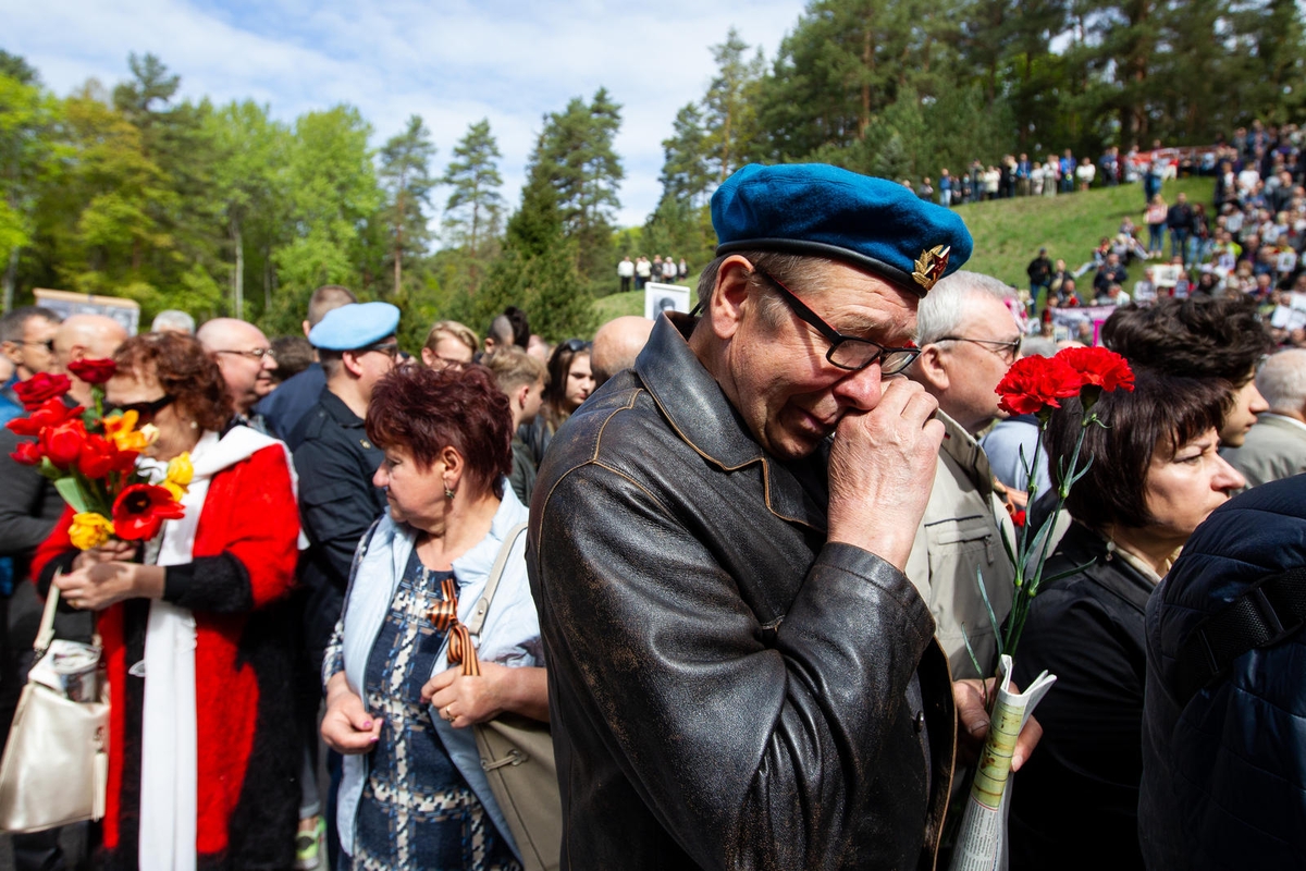 Gegužės 9-osios minėjimas Antakalnio kapinėse