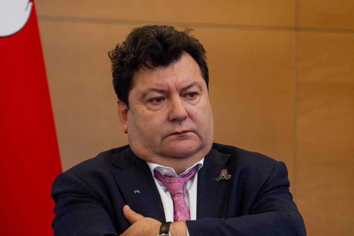 URM atidaryta senatoriaus J. McCaino salė