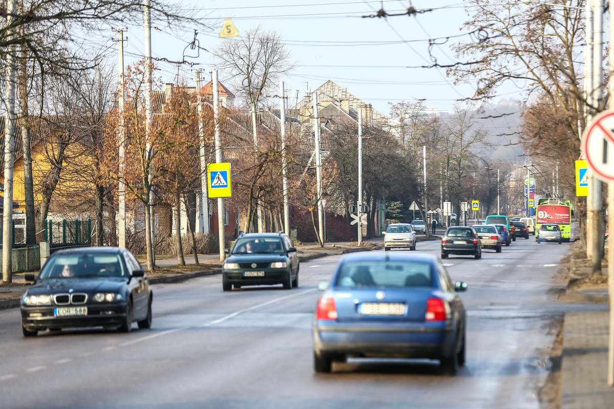 Pasivaikščiojimas po R. Kalantos gatvę
