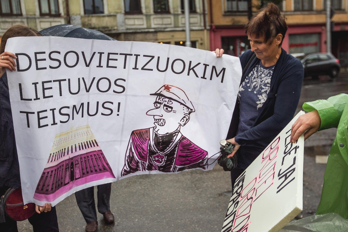 Piketas prie Kauno apylinkės teismo
