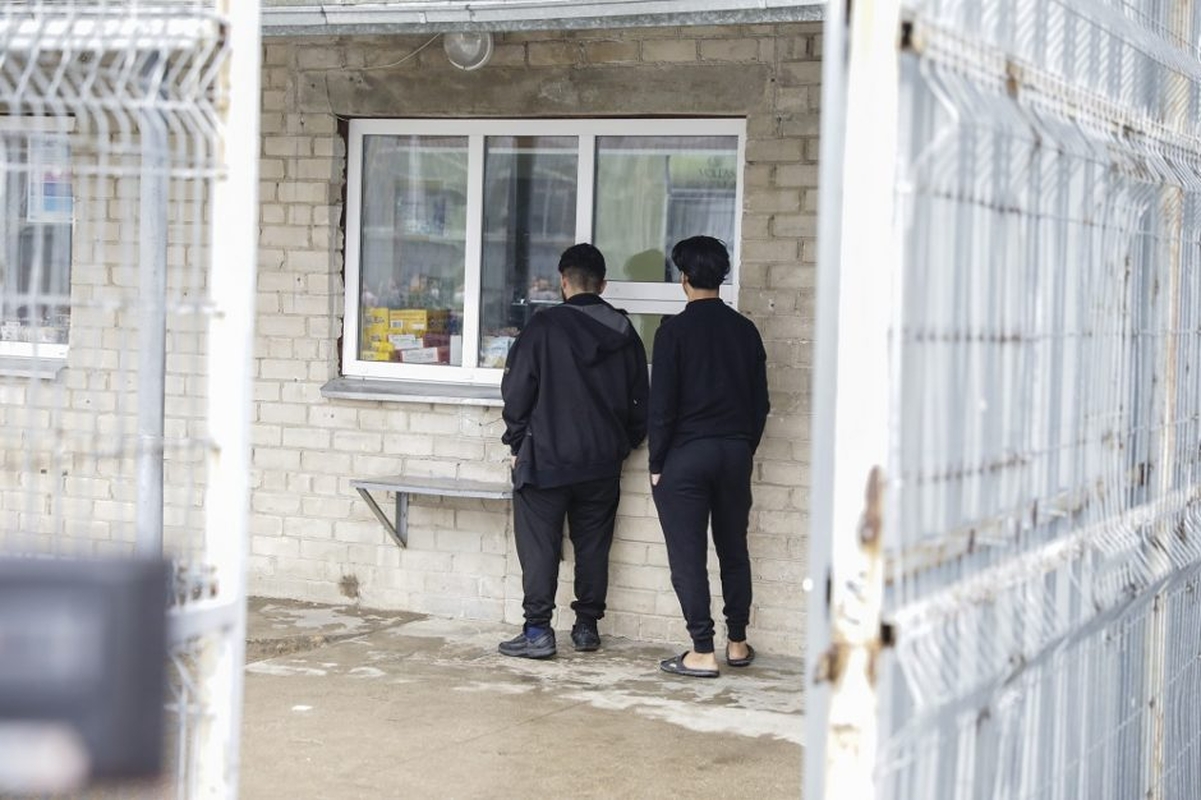 Lytinę aistrą migrantams liepusiam tenkinti psichologui – teismo malonė