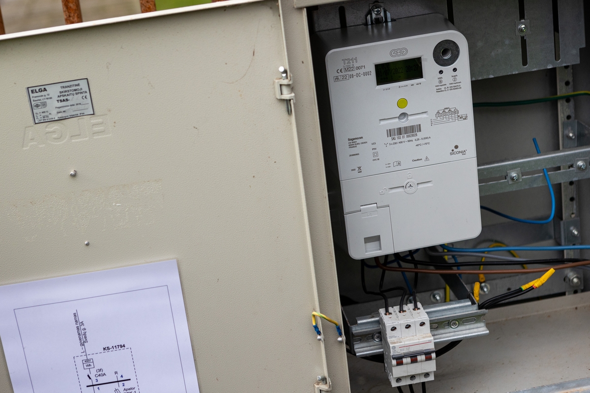 ESO pradėjo išmaniųjų elektros skaitiklių projektą