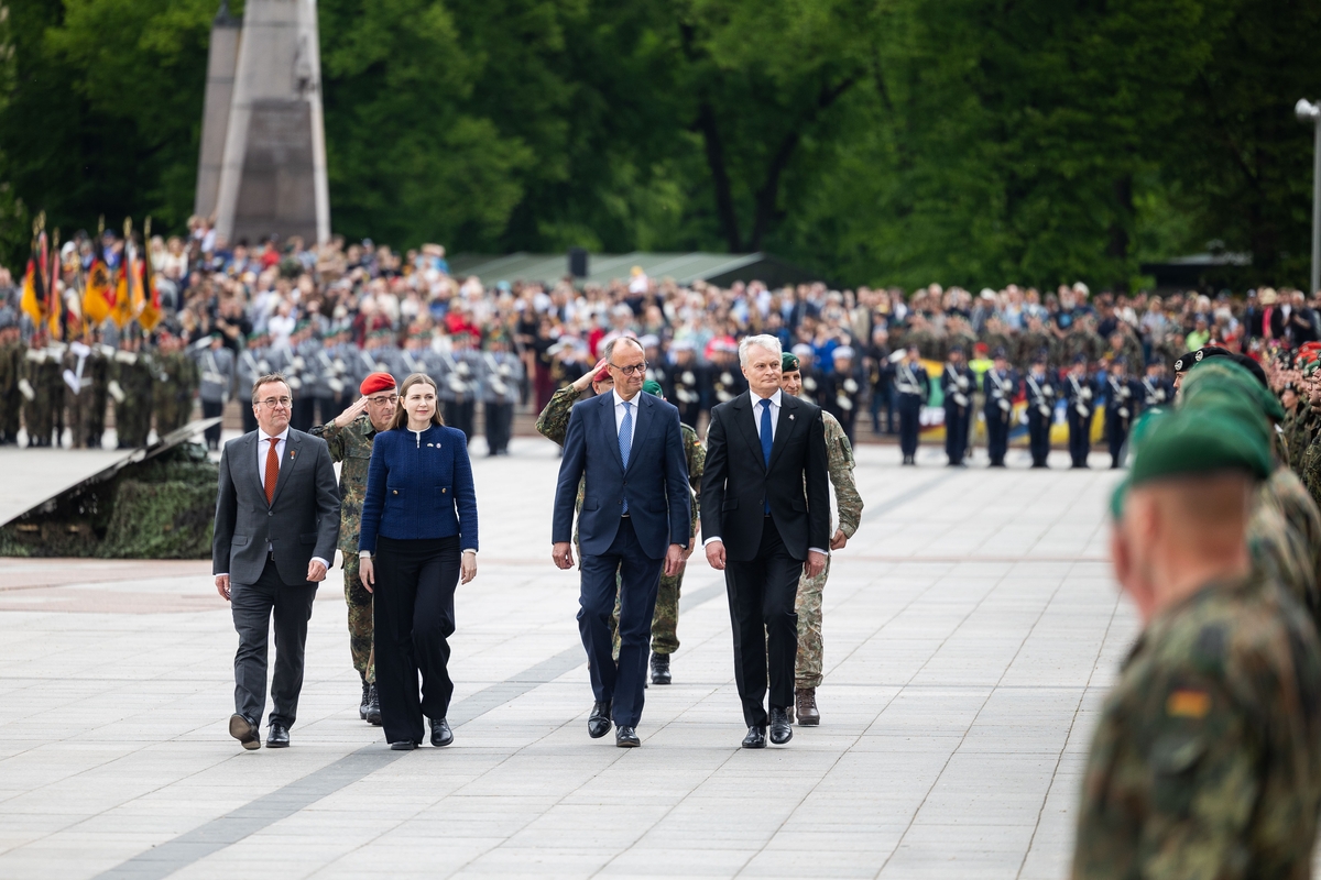 Vokietijos 45-osios šarvuotosios brigados inauguracija