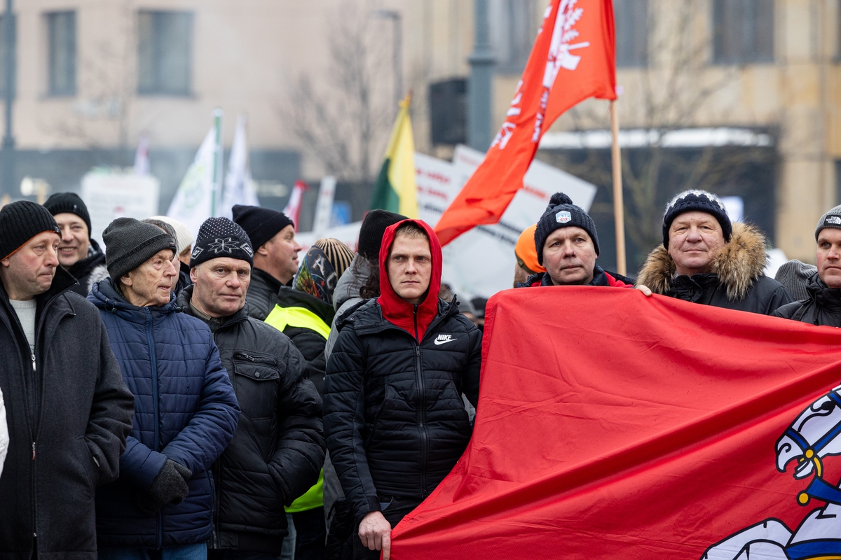 Vilniuje prasidėjo žemdirbių mitingas