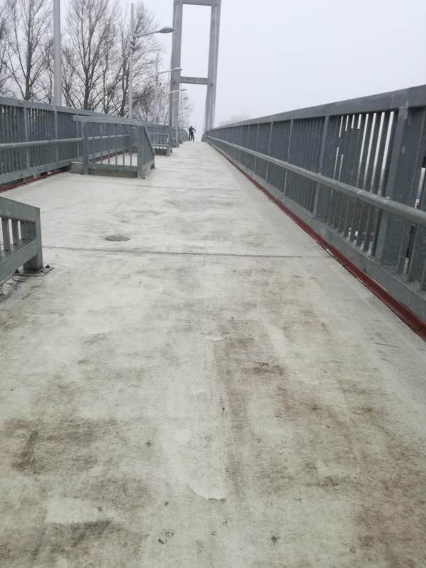 Tradicijos: panašu, kad kelininkus žiema vėl užklupo netikėtai.