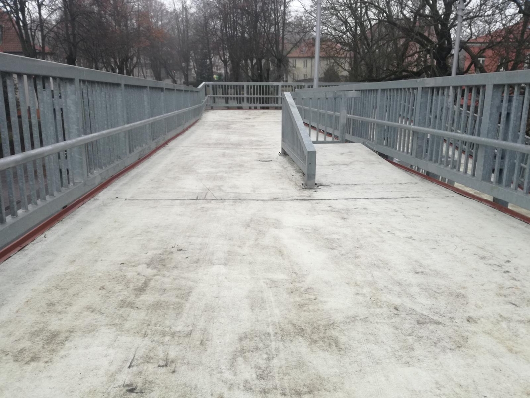 Tradicijos: panašu, kad kelininkus žiema vėl užklupo netikėtai.