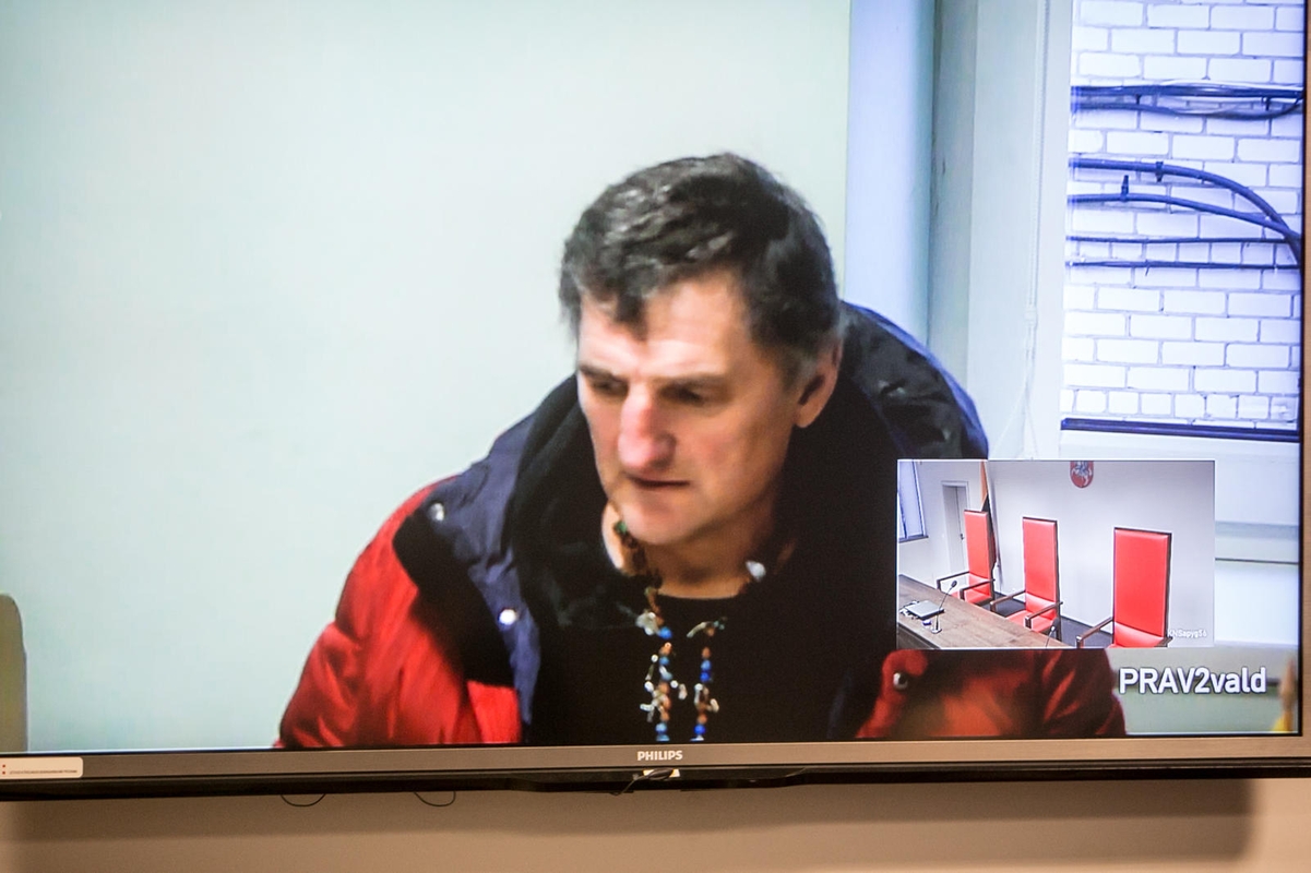 H. Daktaro teismas dėl galimybės išeiti anksčiau